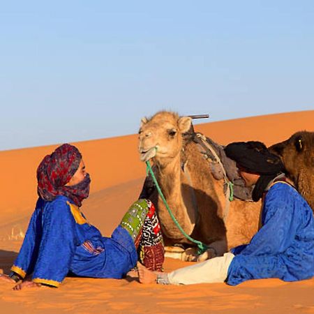 Desert Berber Fire Camp Merzuga Kültér fotó