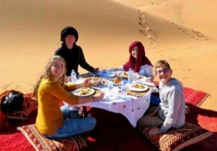 Desert Berber Fire Camp Merzuga Kültér fotó